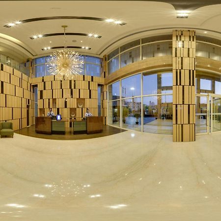 Hotel Fairfield By Marriott Lucknow Extérieur photo