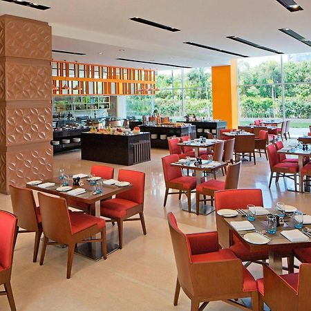 Hotel Fairfield By Marriott Lucknow Extérieur photo