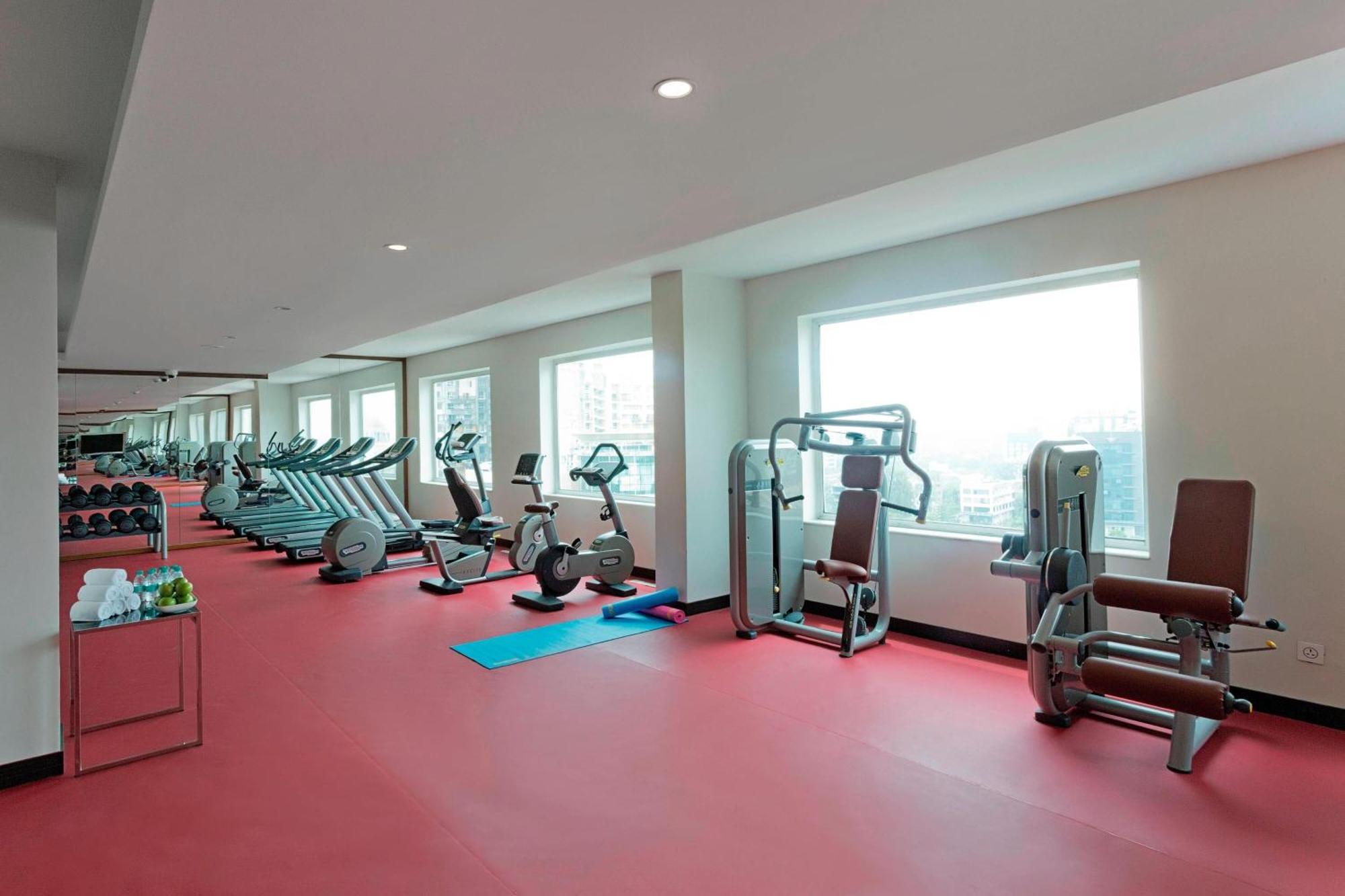 Hotel Fairfield By Marriott Lucknow Extérieur photo