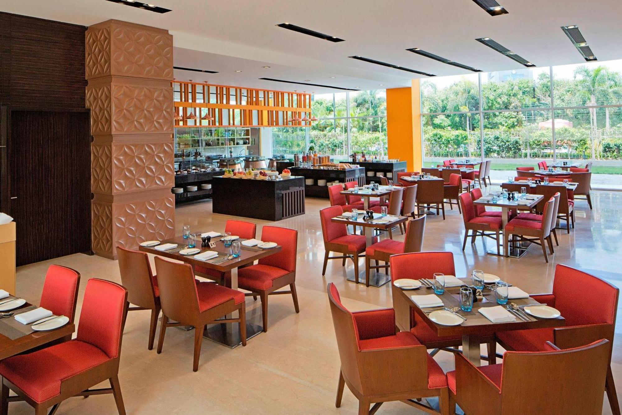 Hotel Fairfield By Marriott Lucknow Extérieur photo